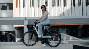 Read more about the article SMOOVE and ZOOV unveil Fusion, a connected electric bike for self-service and long-term leasing, offering universal access to cycling