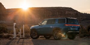 Read more about the article 4 Reasons the Rivian R1S Is Better Than a Tesla Model X
<span class="bsf-rt-reading-time"><span class="bsf-rt-display-label" prefix=""></span> <span class="bsf-rt-display-time" reading_time="1"></span> <span class="bsf-rt-display-postfix" postfix="min read"></span></span><!-- .bsf-rt-reading-time -->