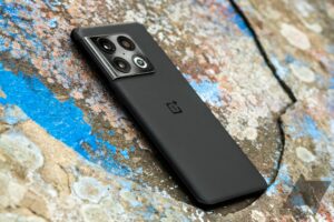 Read more about the article OnePlus made the right move with its new update policy, but there’s still a long road ahead
<span class="bsf-rt-reading-time"><span class="bsf-rt-display-label" prefix=""></span> <span class="bsf-rt-display-time" reading_time="1"></span> <span class="bsf-rt-display-postfix" postfix="min read"></span></span><!-- .bsf-rt-reading-time -->