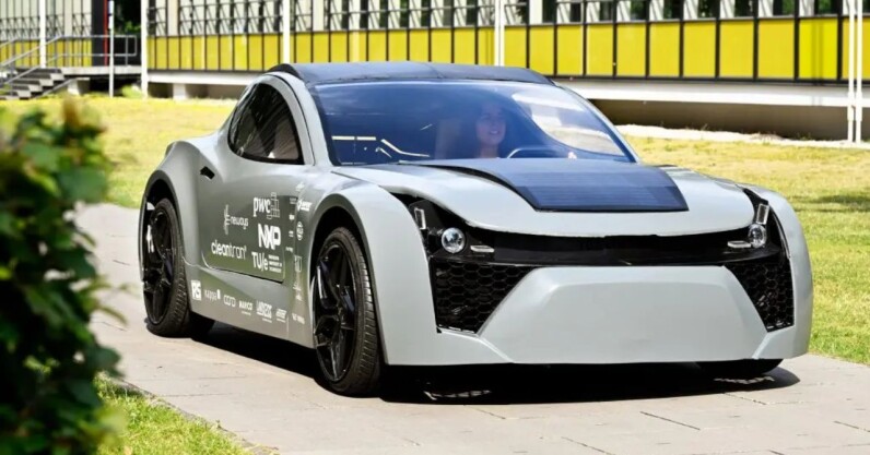 You are currently viewing Auto industry, take note: This student-made EV cleans the air while driving
<span class="bsf-rt-reading-time"><span class="bsf-rt-display-label" prefix=""></span> <span class="bsf-rt-display-time" reading_time="5"></span> <span class="bsf-rt-display-postfix" postfix="min read"></span></span><!-- .bsf-rt-reading-time -->