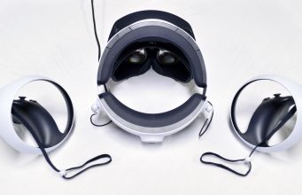 You are currently viewing PSVR 2 Review – Sony Takes Several Steps Forward for Consumer VR
<span class="bsf-rt-reading-time"><span class="bsf-rt-display-label" prefix=""></span> <span class="bsf-rt-display-time" reading_time="5"></span> <span class="bsf-rt-display-postfix" postfix="min read"></span></span><!-- .bsf-rt-reading-time -->