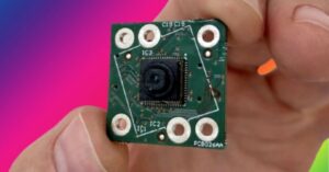 Read more about the article New sensor promises to bring ‘true colour’ to smartphone photos
<span class="bsf-rt-reading-time"><span class="bsf-rt-display-label" prefix=""></span> <span class="bsf-rt-display-time" reading_time="3"></span> <span class="bsf-rt-display-postfix" postfix="min read"></span></span><!-- .bsf-rt-reading-time -->