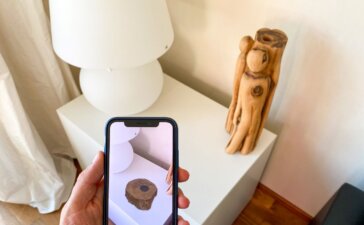 You are currently viewing Top 5 E-Commerce AR and VR Trends To Follow in 2023
<span class="bsf-rt-reading-time"><span class="bsf-rt-display-label" prefix=""></span> <span class="bsf-rt-display-time" reading_time="5"></span> <span class="bsf-rt-display-postfix" postfix="min read"></span></span><!-- .bsf-rt-reading-time -->