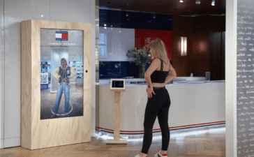 You are currently viewing ZERO10 to Debut Its First AR Store at Viva Technology in Paris
<span class="bsf-rt-reading-time"><span class="bsf-rt-display-label" prefix=""></span> <span class="bsf-rt-display-time" reading_time="3"></span> <span class="bsf-rt-display-postfix" postfix="min read"></span></span><!-- .bsf-rt-reading-time -->