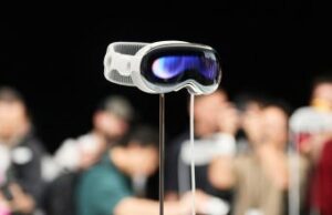 Read more about the article Apple Reportedly Cuts Production Targets for Vision Pro Due to Manufacturing Complexity
<span class="bsf-rt-reading-time"><span class="bsf-rt-display-label" prefix=""></span> <span class="bsf-rt-display-time" reading_time="2"></span> <span class="bsf-rt-display-postfix" postfix="min read"></span></span><!-- .bsf-rt-reading-time -->