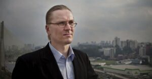 Read more about the article Cybersecurity guru Mikko Hyppönen’s 5 most fearsome AI threats for 2024
<span class="bsf-rt-reading-time"><span class="bsf-rt-display-label" prefix=""></span> <span class="bsf-rt-display-time" reading_time="1"></span> <span class="bsf-rt-display-postfix" postfix="min read"></span></span><!-- .bsf-rt-reading-time -->