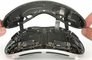 Read more about the article Vision Pro Teardown Shows Balancing Act Between Cutting Edge Tech & Weighty Design
<span class="bsf-rt-reading-time"><span class="bsf-rt-display-label" prefix=""></span> <span class="bsf-rt-display-time" reading_time="2"></span> <span class="bsf-rt-display-postfix" postfix="min read"></span></span><!-- .bsf-rt-reading-time -->