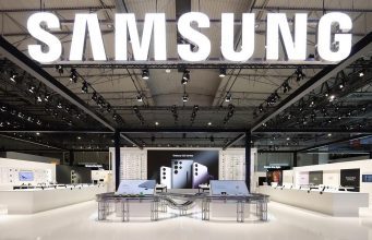 You are currently viewing Vision Pro Has Apps and Quest Has Games, What Can Samsung Bring to XR to Compete?
<span class="bsf-rt-reading-time"><span class="bsf-rt-display-label" prefix=""></span> <span class="bsf-rt-display-time" reading_time="4"></span> <span class="bsf-rt-display-postfix" postfix="min read"></span></span><!-- .bsf-rt-reading-time -->