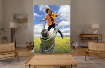 You are currently viewing Apple Vision Pro Will Soon Let You Convert 2D Photos to 3D & Share Them Live via SharePlay
<span class="bsf-rt-reading-time"><span class="bsf-rt-display-label" prefix=""></span> <span class="bsf-rt-display-time" reading_time="1"></span> <span class="bsf-rt-display-postfix" postfix="min read"></span></span><!-- .bsf-rt-reading-time -->