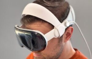 Read more about the article This $45 Headstrap Makes Apple’s $3,500 Headset Much Better
<span class="bsf-rt-reading-time"><span class="bsf-rt-display-label" prefix=""></span> <span class="bsf-rt-display-time" reading_time="3"></span> <span class="bsf-rt-display-postfix" postfix="min read"></span></span><!-- .bsf-rt-reading-time -->