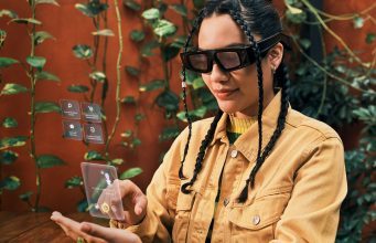 You are currently viewing Snap Makes Spectacles AR Glasses More Affordable for Students & Teachers
<span class="bsf-rt-reading-time"><span class="bsf-rt-display-label" prefix=""></span> <span class="bsf-rt-display-time" reading_time="1"></span> <span class="bsf-rt-display-postfix" postfix="min read"></span></span><!-- .bsf-rt-reading-time -->