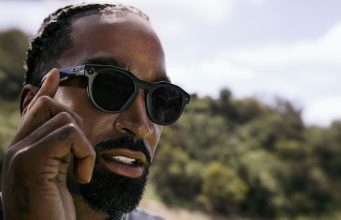 You are currently viewing Meta Reportedly Invests $3.5 Billion in EssilorLuxottica, Further Strengthening Smart Glasses Partnership
<span class="bsf-rt-reading-time"><span class="bsf-rt-display-label" prefix=""></span> <span class="bsf-rt-display-time" reading_time="2"></span> <span class="bsf-rt-display-postfix" postfix="min read"></span></span><!-- .bsf-rt-reading-time -->