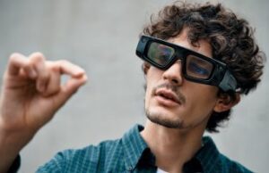Read more about the article Snap Releases Spectacles OS 2.0 Ahead of 2026 Launch of Consumer AR Glasses