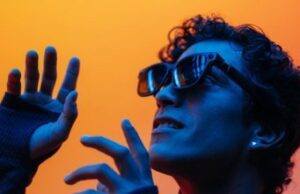 Read more about the article VITURE Launches ‘Luma Ultra’ AR Glasses with Sony Micro-OLED Panels