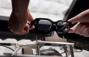 Read more about the article Magic Leap Announces Multi-year AR Hardware Partnership with Google